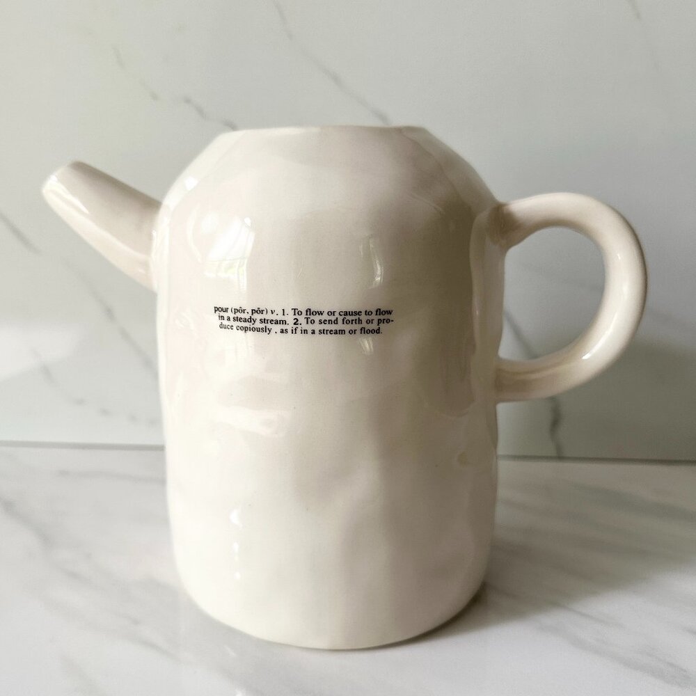 Rae Dunn Saks Teapot HTF pour definition design